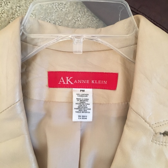 Tan leather Anne Klein Jacket - Picture 6 of 6